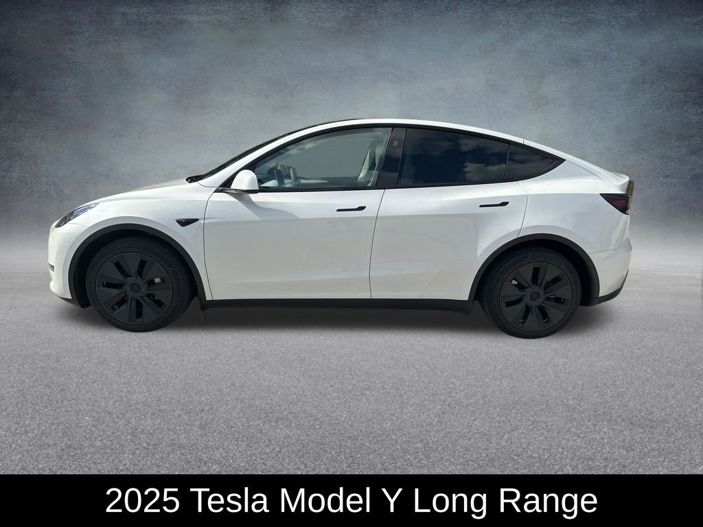 Used 2025  Tesla Long Range image 2