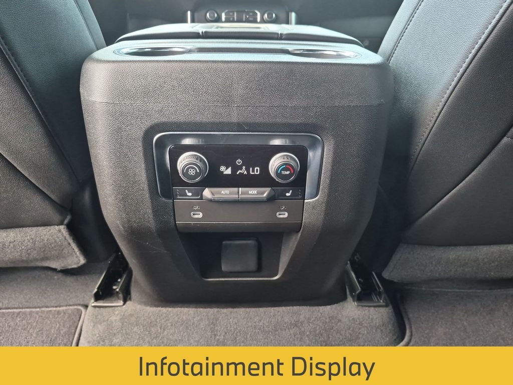 Used 2023 Black Chevrolet Z71 image 39