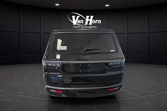 New 2026 High Gloss Black Exterior Paint Jeep Limited Altitude image 14