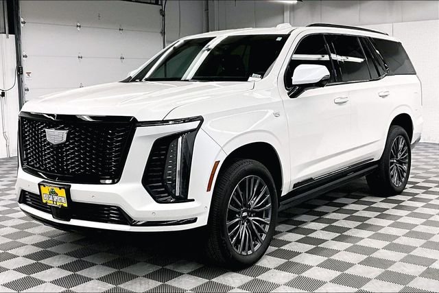 Used 2025 Crystal White Tricoat Cadillac Sport image 11
