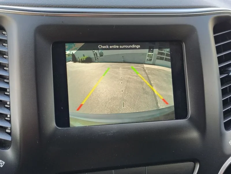 Used 2019 Green Jeep Latitude Plus image 28