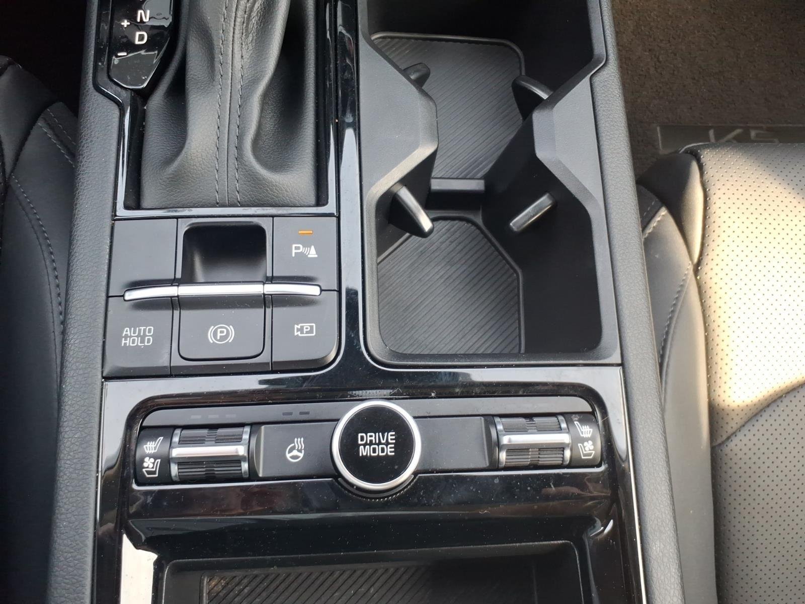 Used 2025 Interstellar Gray Kia EX image 21