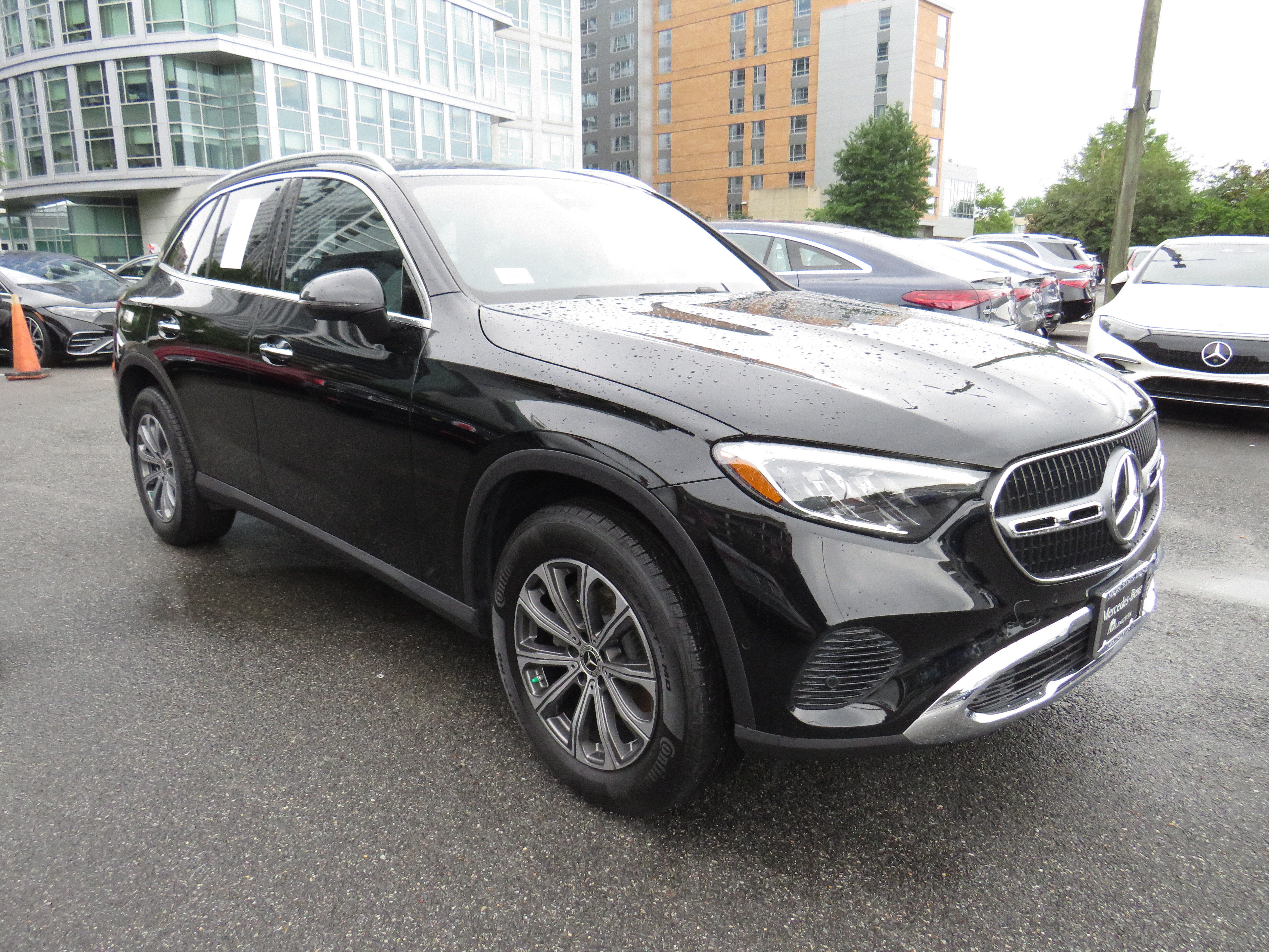 Used 2026 Black Mercedes-Benz GLC 300 4MATIC® image 5