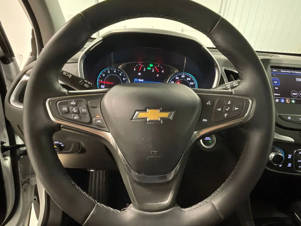 Used 2024 White Chevrolet LT image 36