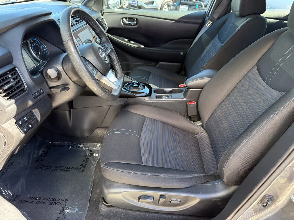 Used 2024 Gray Nissan SV PLUS image 23