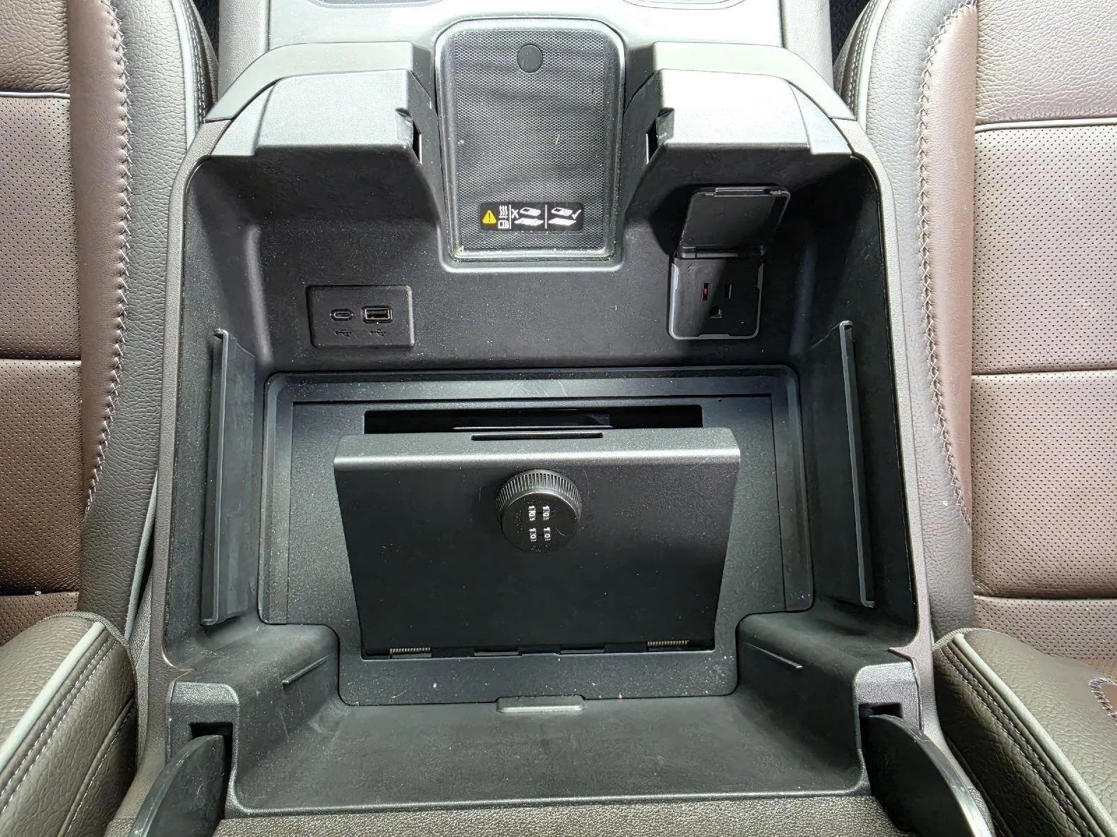 Used 2023 Volcanic Red Tintcoat GMC Denali image 30