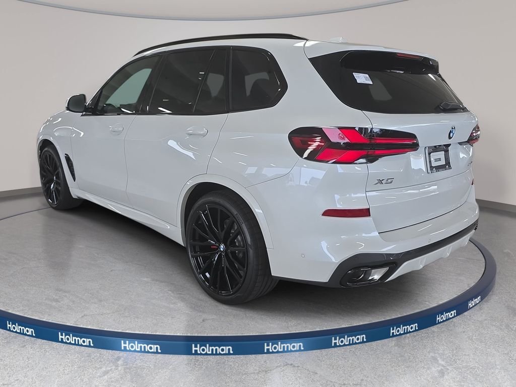New 2026 Mineral White Metallic BMW sDrive40i image 6