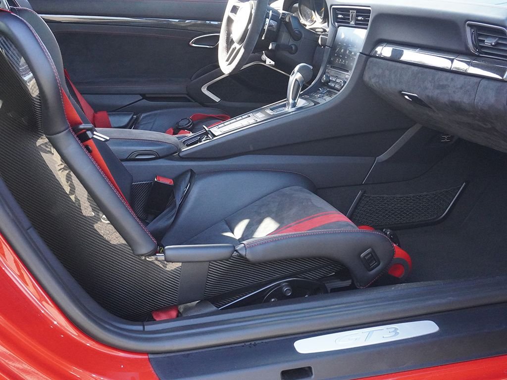 Used 2018 Red Porsche GT3 image 24