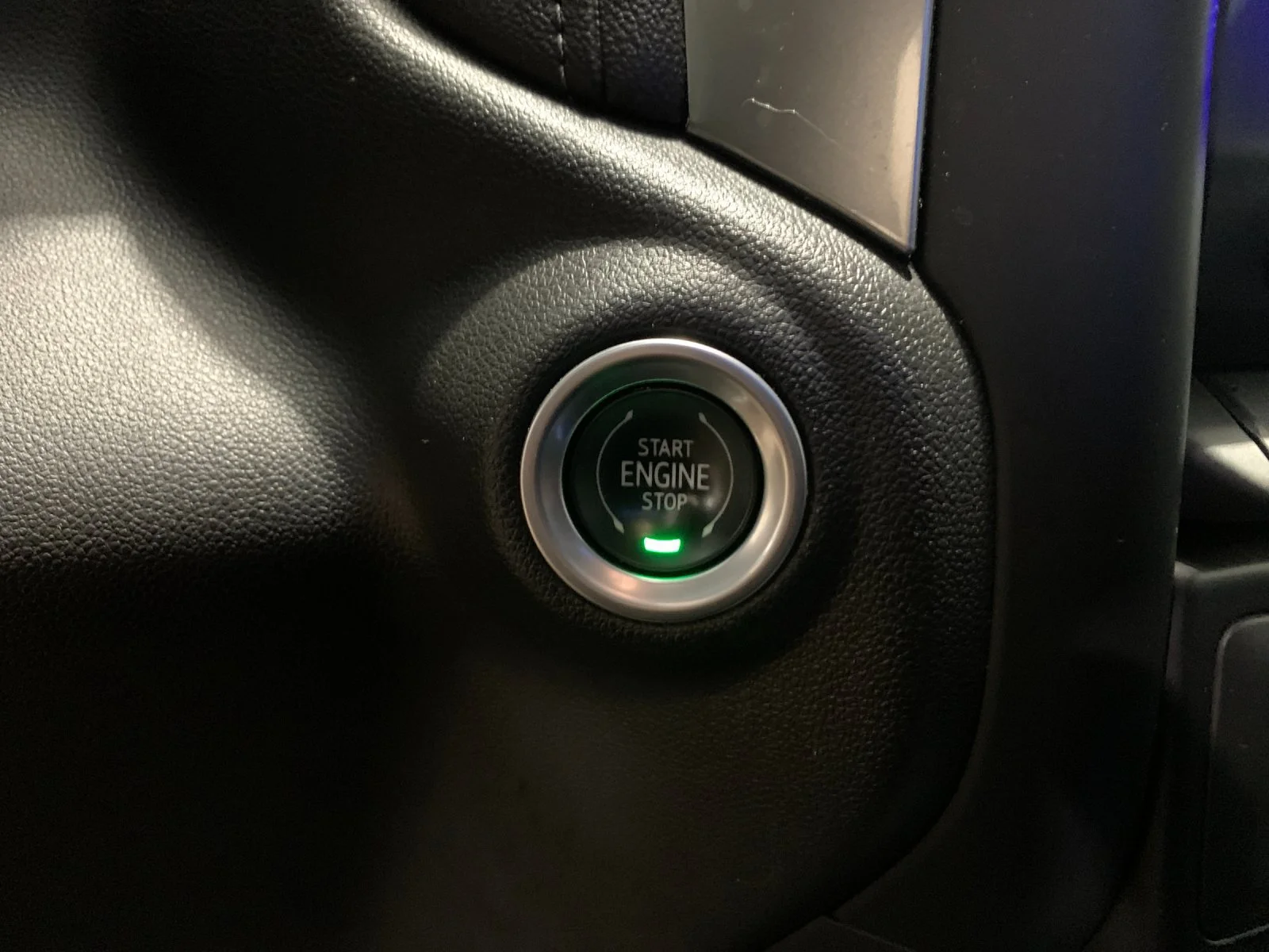 Used 2022 CHERRY RED TINTCOAT Chevrolet LT Trail Boss image 24