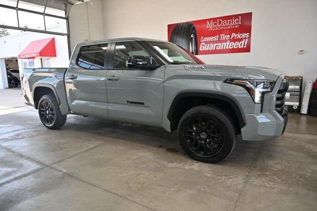 New 2026 Lunar Rock Toyota Tundra Limited image 4