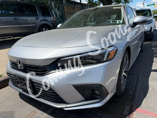 2023 Honda Civic Touring CVT's photo