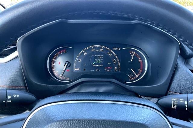 Certified Used 2024 ICE CAP Toyota  image 25
