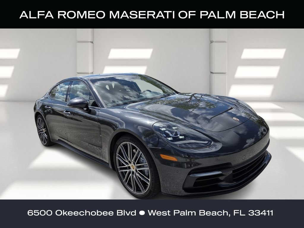 2018 Porsche Panamera Base