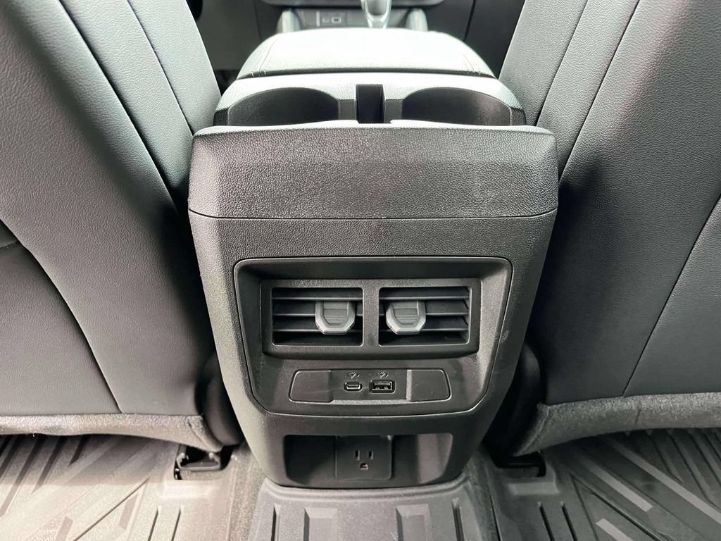 New 2026 Sterling Metallic GMC Elevation image 15