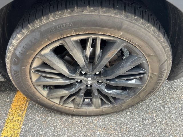 Used 2020 Gravity Grey Kia SX image 12