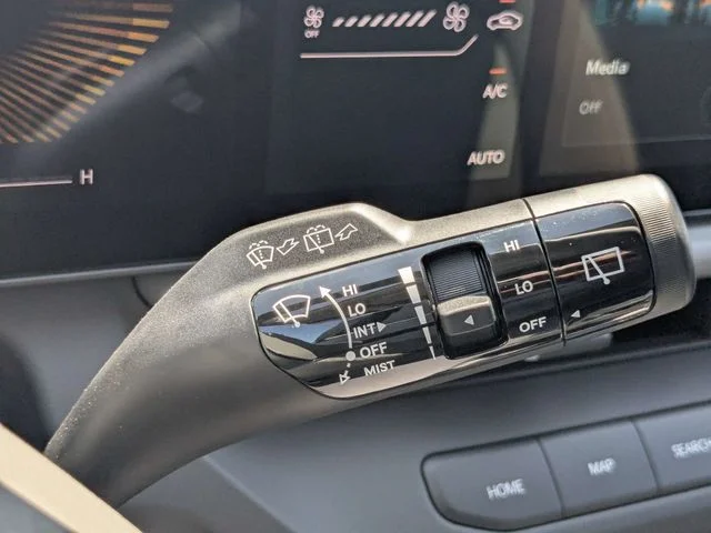 New 2027 Snow White Pearl Kia EX image 29