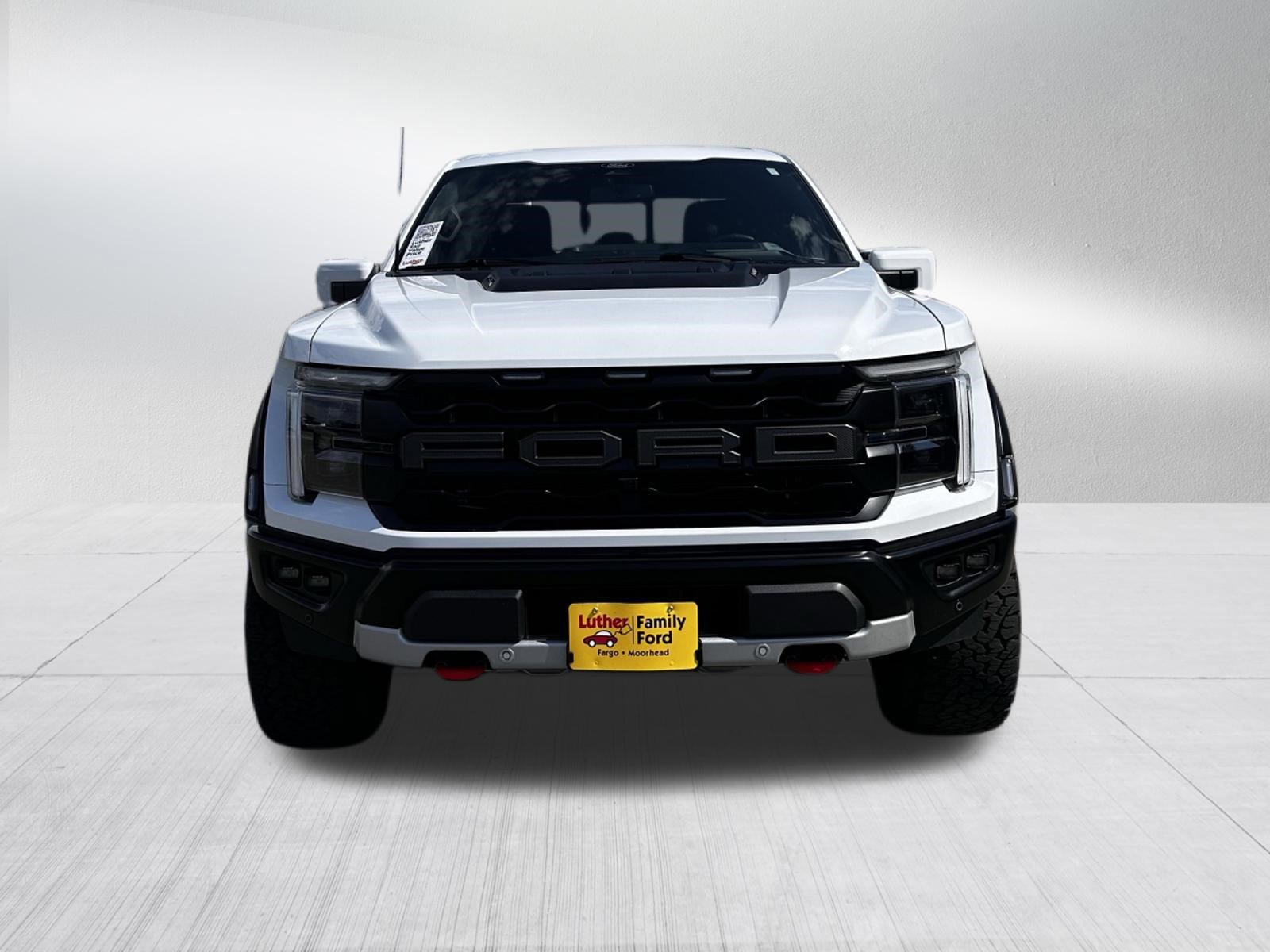 Used 2024 Oxford White Clearcoat Ford Raptor image 2