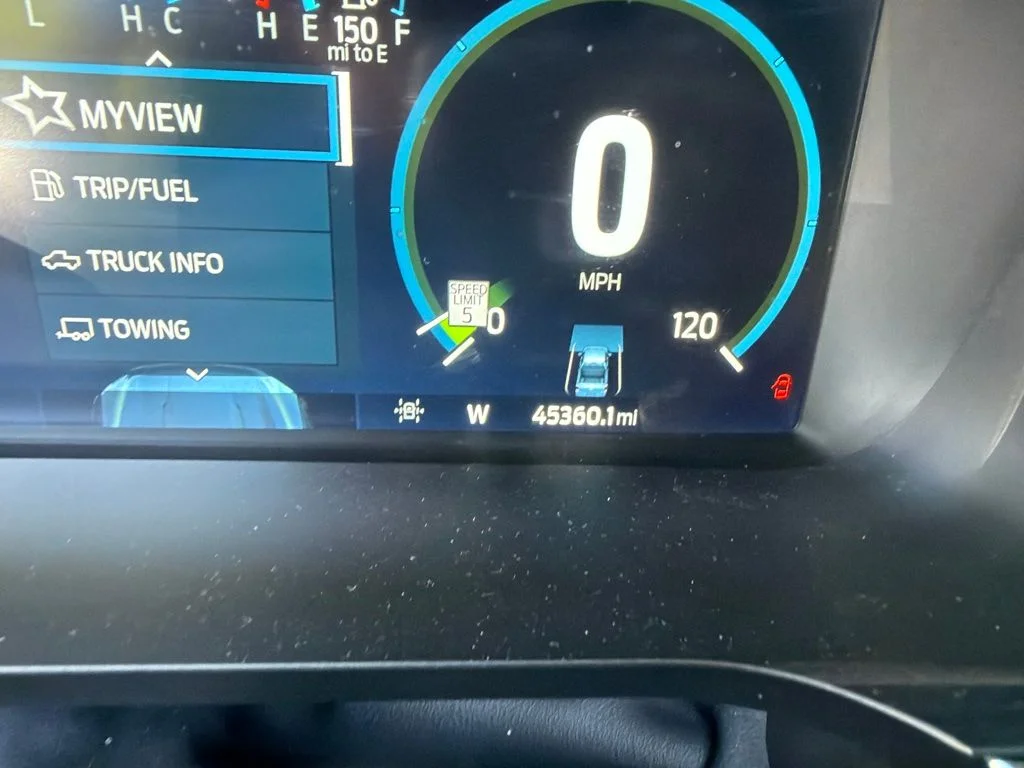 Used 2023 Avalanche Ford Lariat image 13