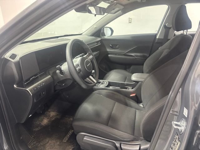 Used 2025 Gray Hyundai SE image 12