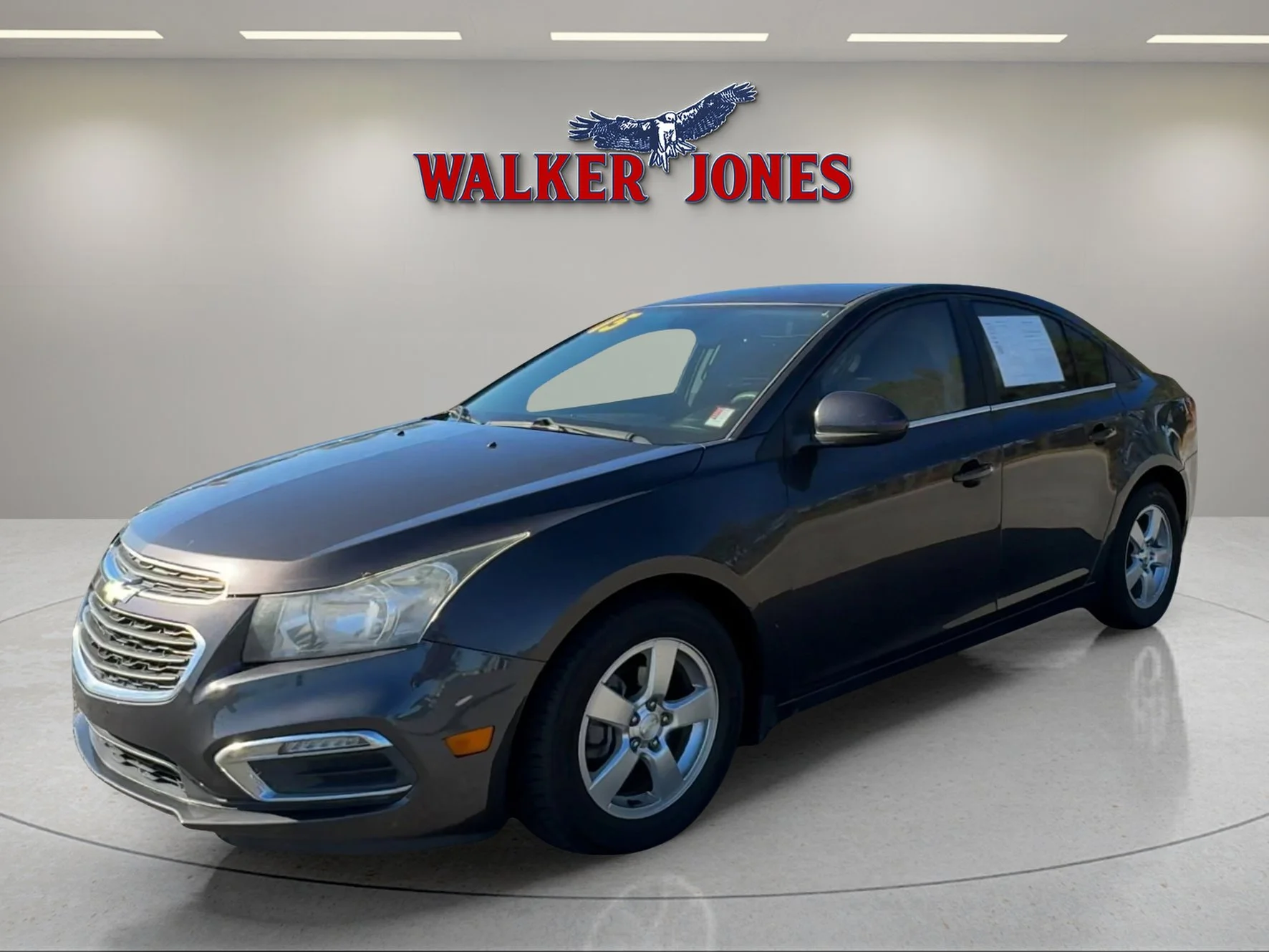 Used 2015 Tungsten Metallic Chevrolet LT image 7