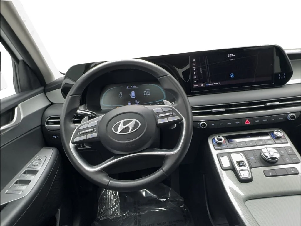 Used 2023 White Hyundai XRT image 38
