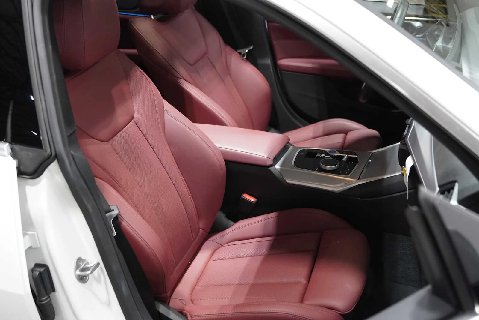 Certified Used 2024 Alpine White BMW eDrive35 image 11