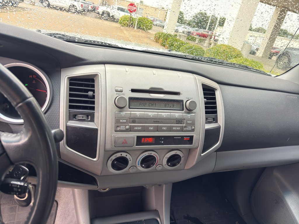 Used 2010 Silver Streak Mica Toyota PreRunner image 13