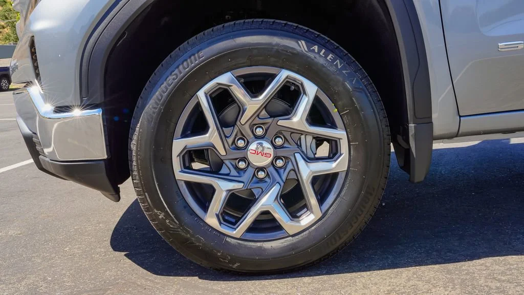 2026 GMC Sierra 1500 SLE - Photo 7