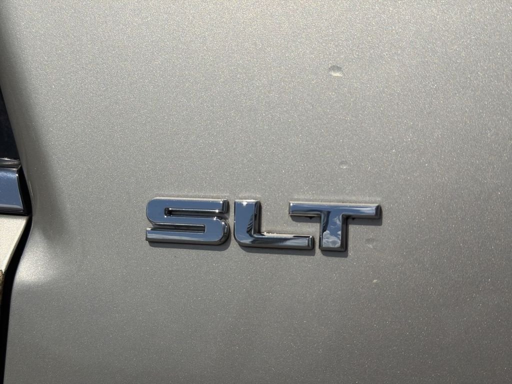 Used 2014 Gold GMC SLT-1 image 32