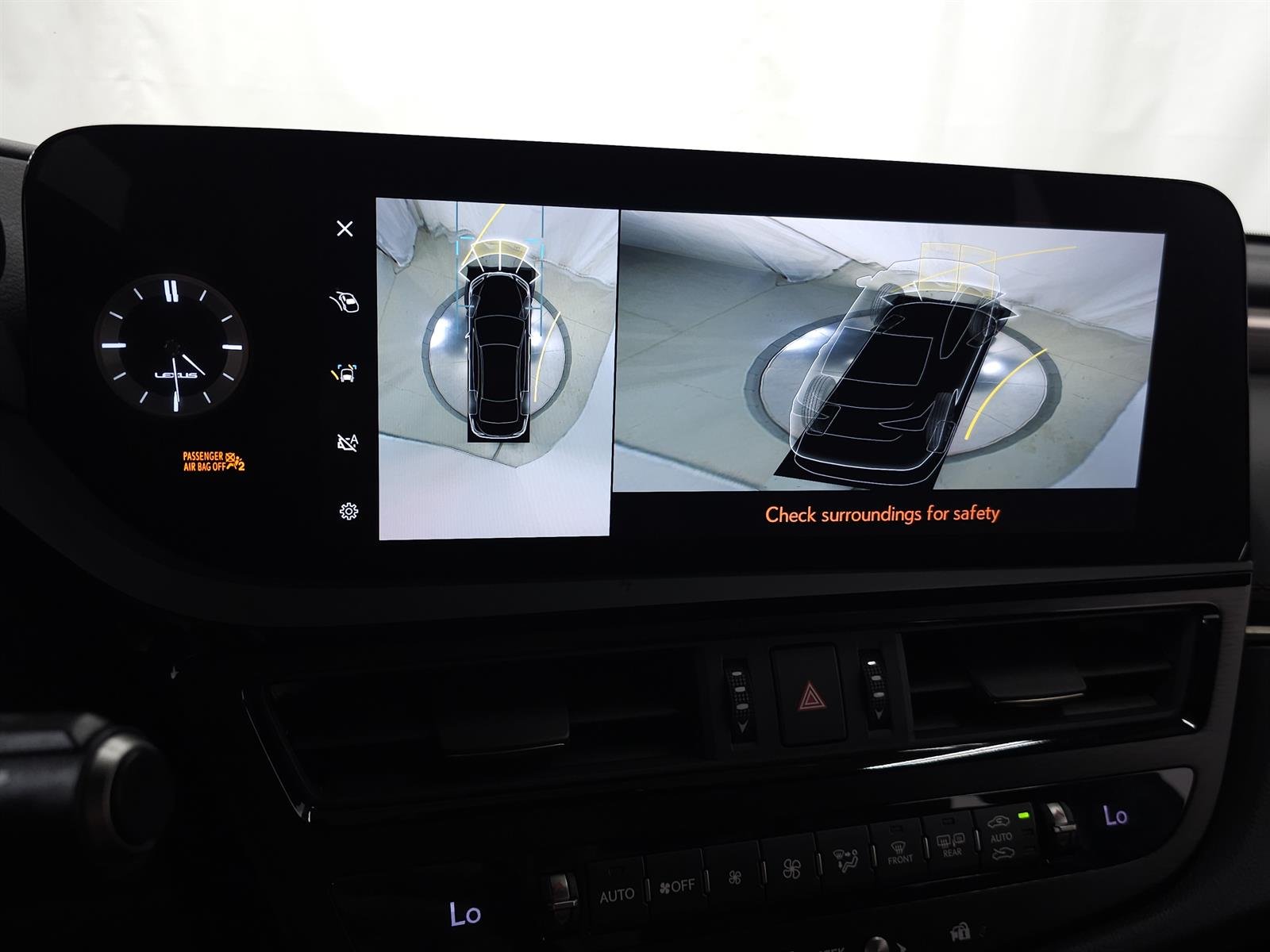 Certified Used 2023 Iridium 1l2 Lexus F SPORT Handling image 28