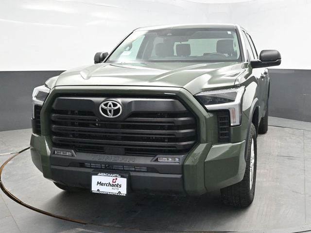 Used 2022 Green Toyota SR5 image 2