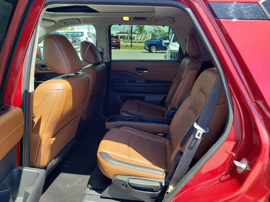 Certified Used 2022 Red Nissan Platinum image 12
