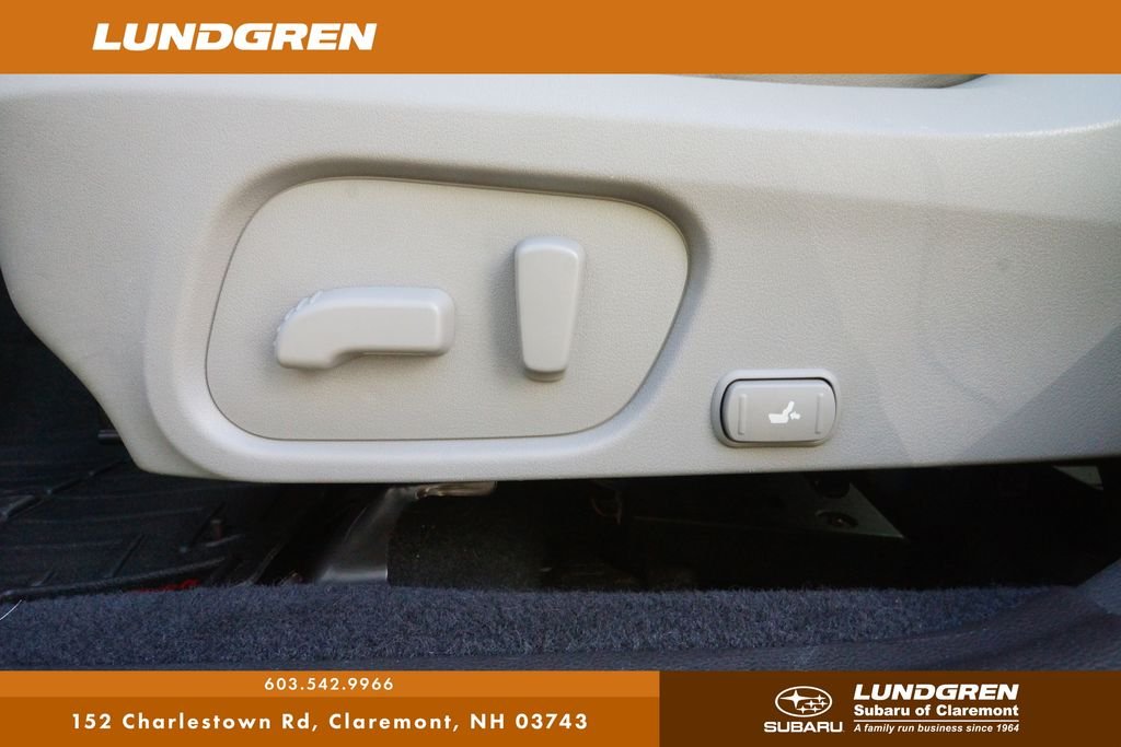 Used 2016 Gray Subaru 2.5i Touring image 13