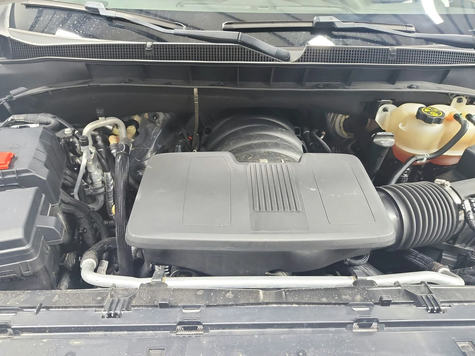 Used 2021 Summit White Chevrolet High Country image 17