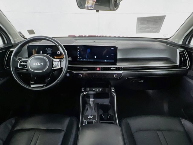 2024 Kia Sorento S - Photo 25