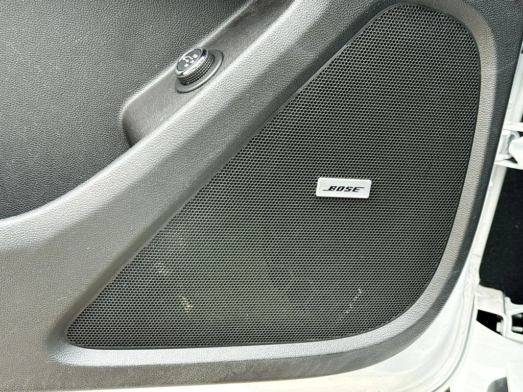 Used 2020 Summit White Chevrolet Premier image 19