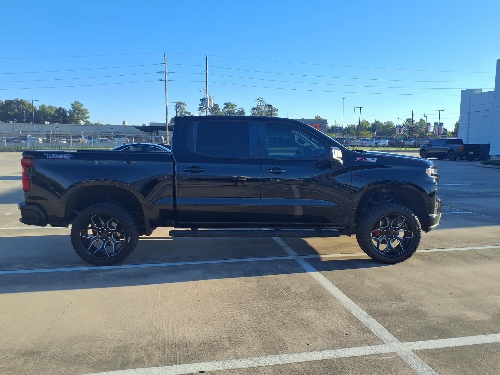 2021 Chevrolet Silverado 1500 photo 8 of 26