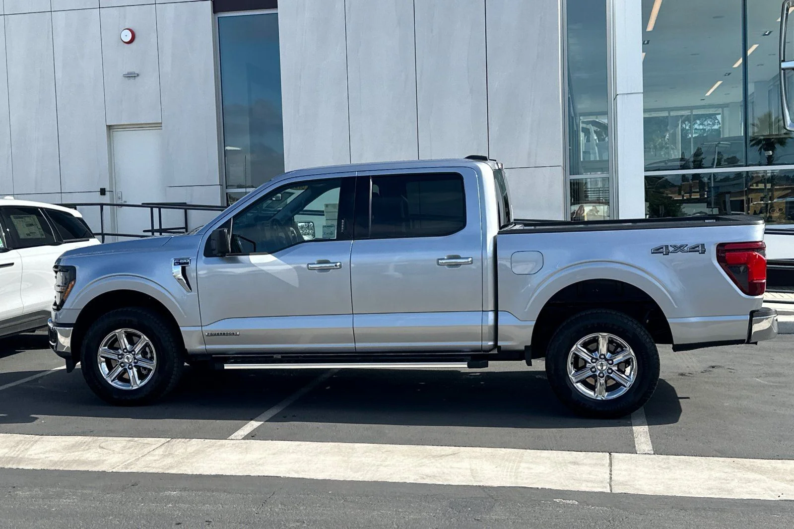 2024 Ford F-150 XLT - Photo 6