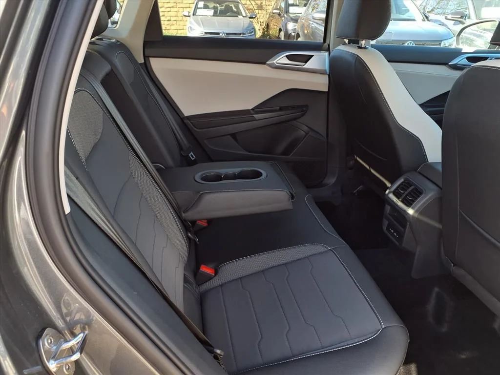 2026 Volkswagen Taos SE - Photo 22