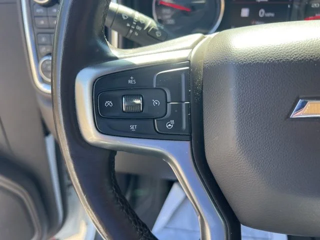 Used 2019 IRIDESCENT PEARL TRICOAT Chevrolet LTZ image 16