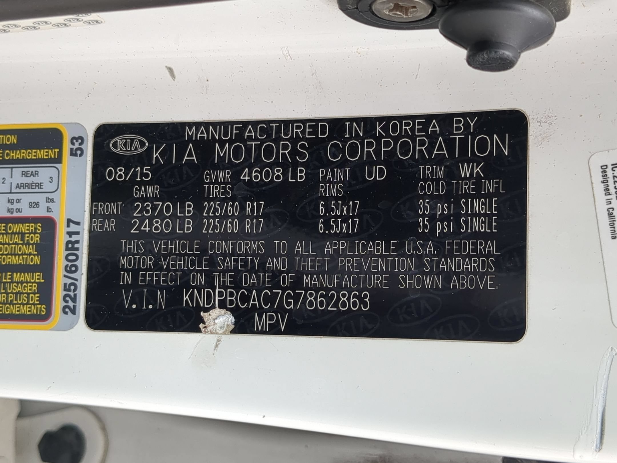 Used 2016 Clear White Kia LX image 32