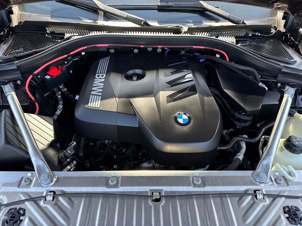 Used 2025 Gray BMW 30 xDrive image 8