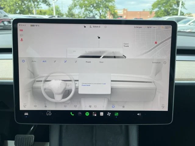 Used 2023 White Tesla Long Range image 18