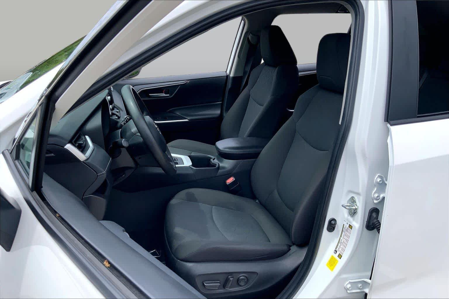 Pre-Owned 2024 Toyota RAV4 XLE