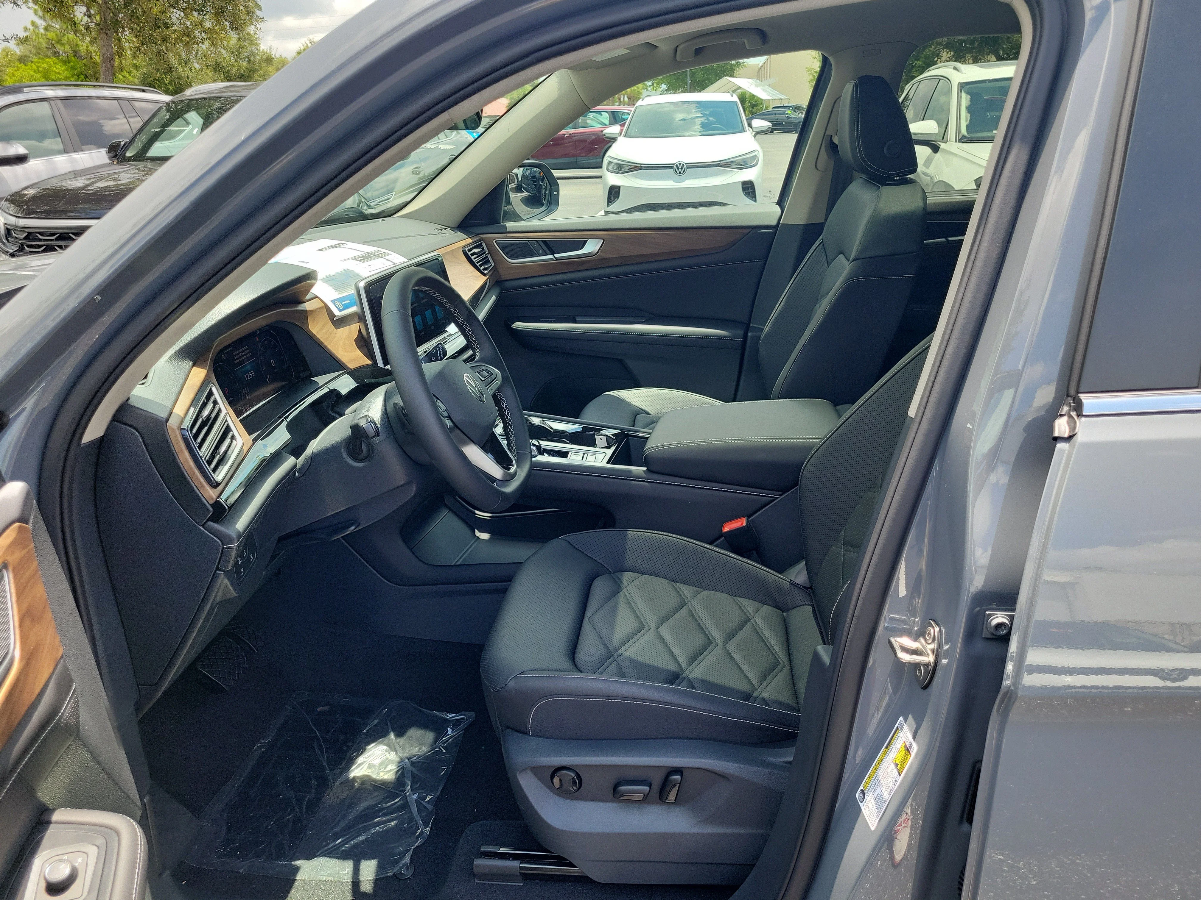 New 2026 Gray Volkswagen SE w/Technology image 16