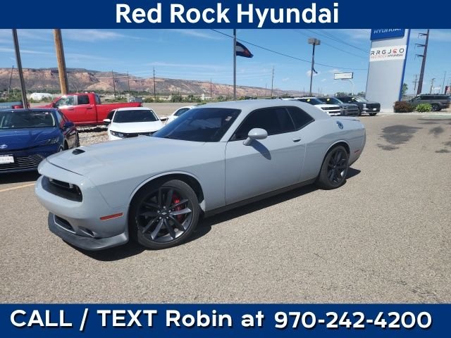 2021 Dodge Challenger GT Auto's photo