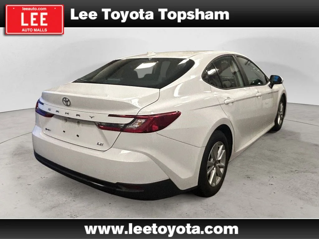Used 2025 Ice Toyota LE image 5