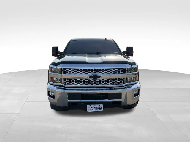 Used 2019 Black Chevrolet LT image 9