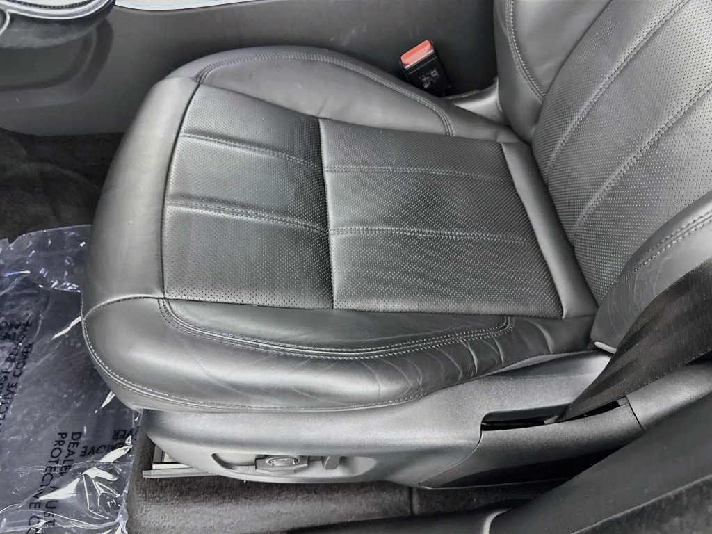 Used 2021 Silver Land Rover HSE Silver Edition image 20