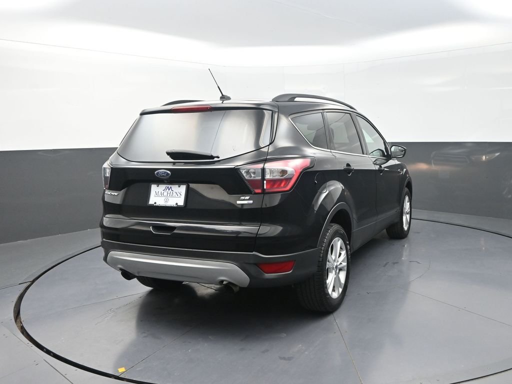 Used 2018 Black Ford SE image 11